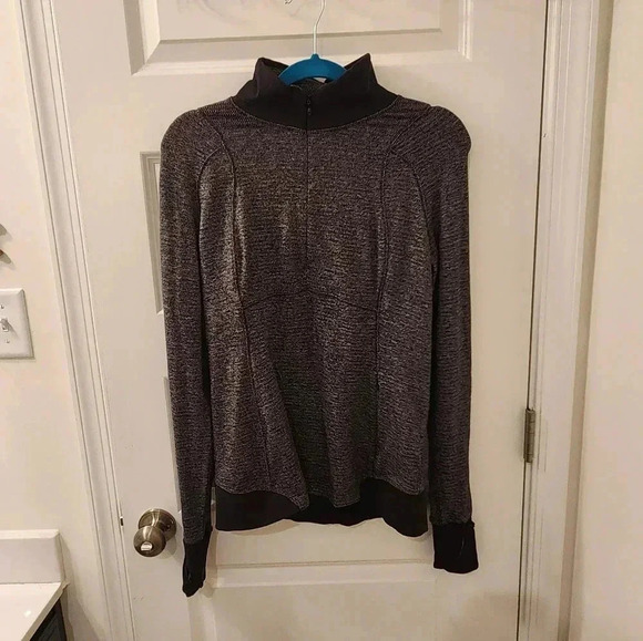 Lululemon Runderful 1/2 Zip Mini Check  Heathered Black Gray Pullover Size 8 - Picture 1 of 4